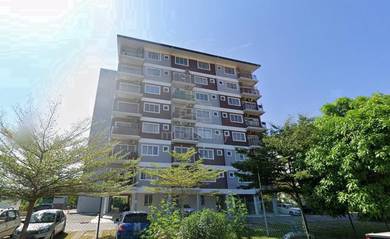 Apartment For Sale in Suria Bayu Apartment ( Taman Emas )
