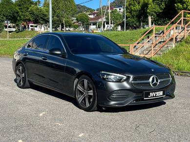 Mercedes Benz C200 200 AVANTGARDE in Batu Pahat, JHR