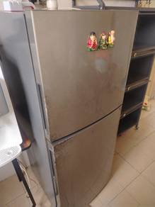 Samsung 2 Door Fridge TG146