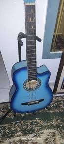 Gitar Akustik 38" Warna Biru – Sesuai Untuk Beginn