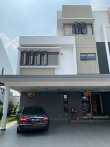Semi-Detached House For Sale in Bandar Sungai Long,SGR
