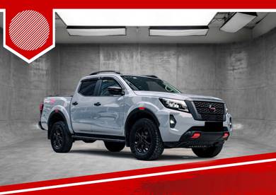 Nissan Navara PRO-4X in Others, KUL