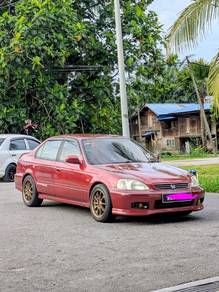 Honda Civic EXi in Telok Panglima Garang, SGR