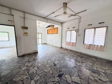 Retail space For Rent in Klebang,MLK