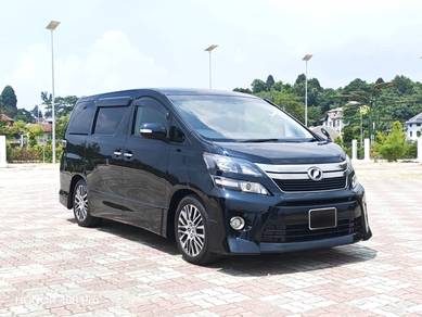 Toyota Vellfire Z GOLDEN EYES in Johor Bahru, JHR