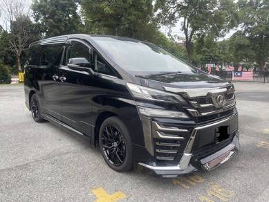 Toyota Vellfire EXECUTIVE LOUNGE in Sentul, KUL