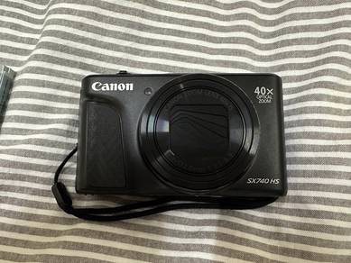 Canon sx740hs