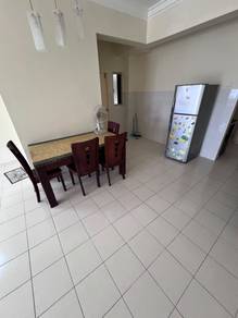 Condominium For Rent in Vista Mutiara