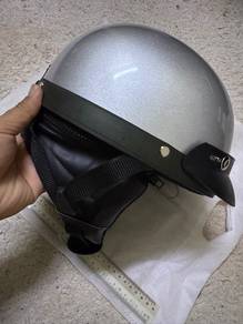 Helmet Steng Kura (Baru, Salah Saiz)