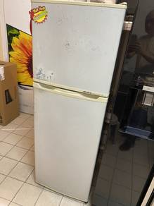 Hesstar 280L Refrigerator HR-282 - terpakai