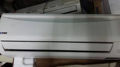 Remote control York Recond Aircond 1.0hp Air Cond