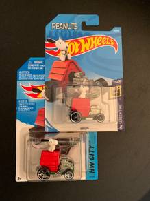 Hot Wheels The Snoopy Set