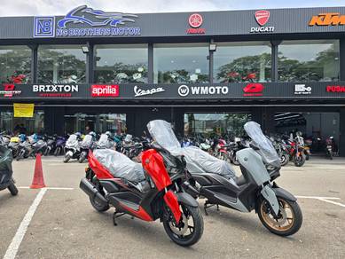 Yamaha XMAX