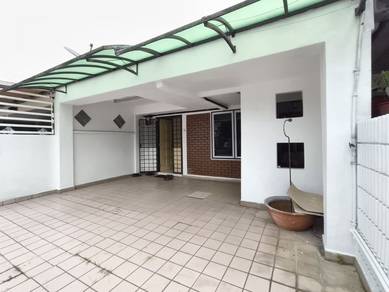 1.5-storey Terraced House For Sale in Bandar Kinrara,SGR