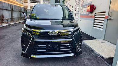 Toyota Voxy ZS KIRAMEKI III in Ampang Hilir, KUL