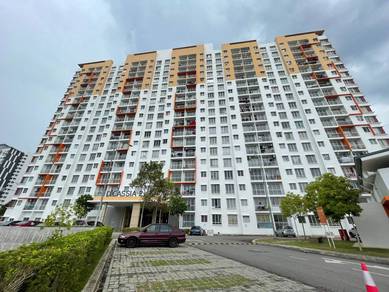 Apartment For Sale in D'Cassia Apartment