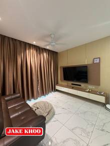 Condominium For Rent in Quay West Residence