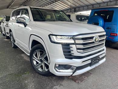2023 Toyota Land Cruiser ZX