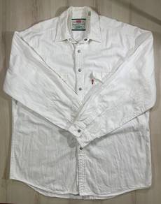 Levi’s White Shirt #CP Used
