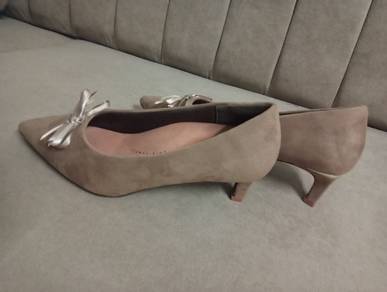 Vincci ( Belum Pernah Guna )