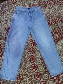 Uniqlo Wide-Fit Jeans