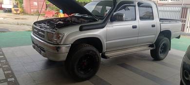 Toyota Hilux in Penampang, SBH