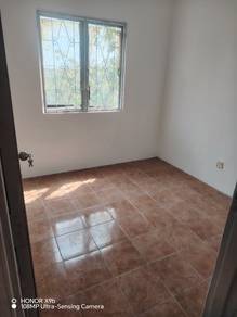 Apartment For Rent in Pelangi Court