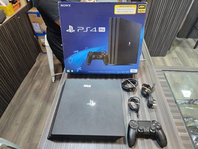 Sony PS4 Pro 1TB / 1000GB - Fullset