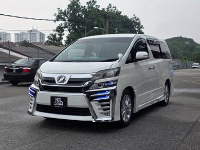 Toyota Vellfire Z PLATINUM SELECTION in Balakong, SGR