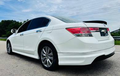 Honda Accord VTi-L in Seri Kembangan, SGR