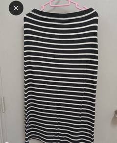 Black White Stripe Maxi Skirt