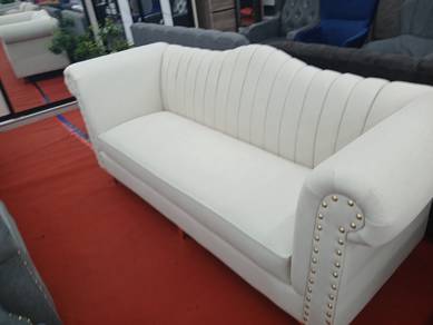 sofa 3 seater .new 