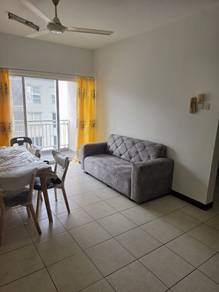 Condominium For Rent in Cova Villa