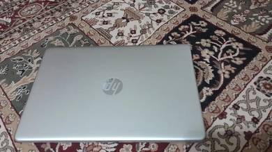 HP 15s-eq1