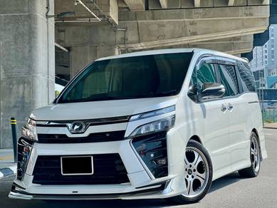 Toyota Voxy ZS GS in Serdang, KUL