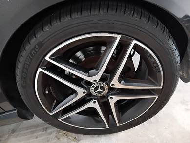 Original Mercedes Benz AMG rim 18inch