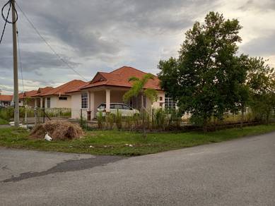 Bungalow House For Sale in Kuala Nerus,TRG