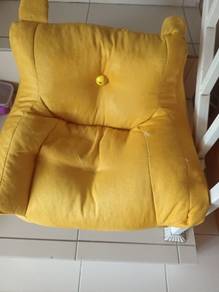 kids yellow cushion chair 