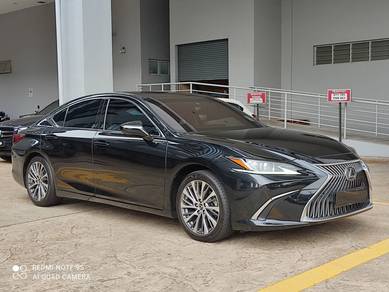 Lexus ES 250 PREMIUM in Bandar Puteri Puchong, SGR
