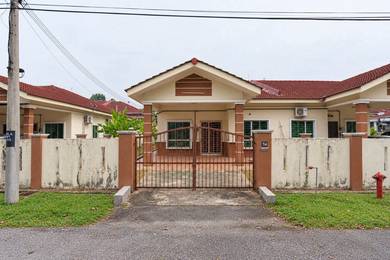 Semi-Detached House For Sale in Nilai,NSN