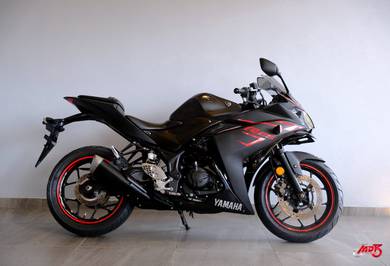 Yamaha R25