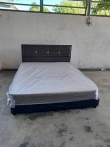 Katil Deven Queen Size