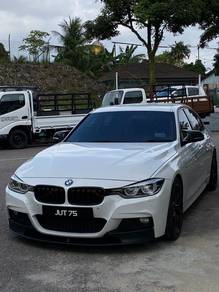 BMW 320i 20i SPORT LINE (CKD) in Johor Bahru, JHR