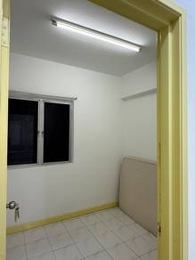 Room in Petaling Jaya, SGR