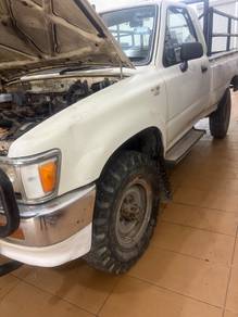 Toyota Hilux in Bera, PHG