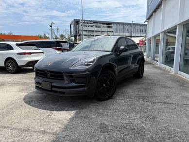 Porsche Macan in Petaling Jaya, SGR