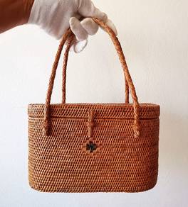 vintage woven Wicker Creel cottagecore Handbag Pur