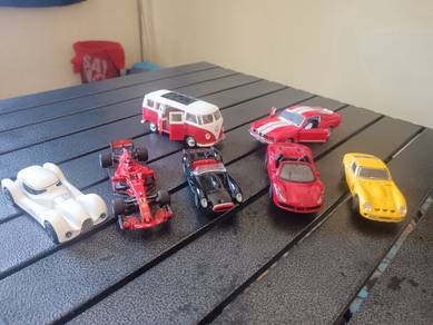 Pre-owned model car