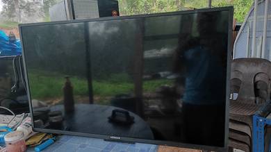 Tv Hitachi 43 inci
