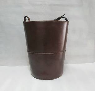 Beou dessin drawsting leather shoulder/sling baske